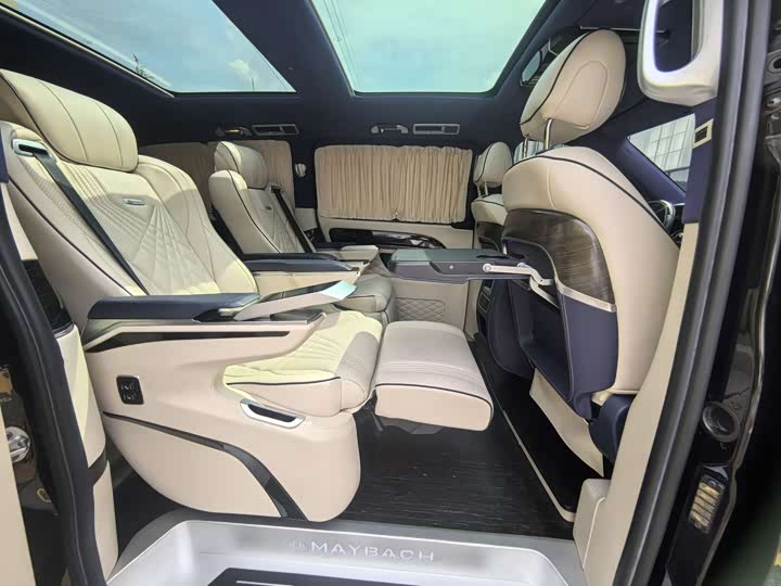 Фото 12 - Mercedes-Benz Vito