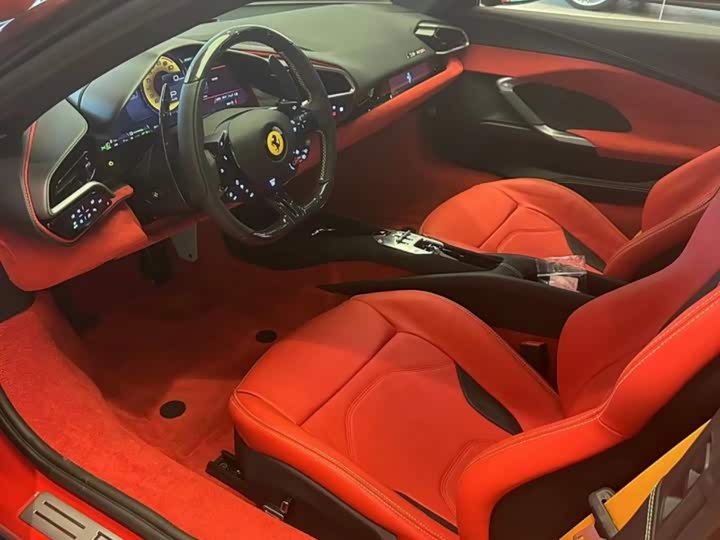 Фото 5 - Ferrari 296