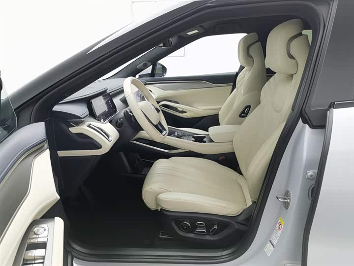 Фото 10 - BYD Song L