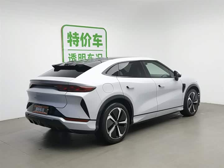 Фото 2 - BYD Song L