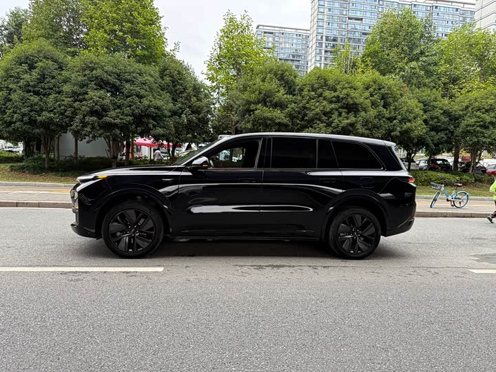 Фото 4 - LiXiang L9