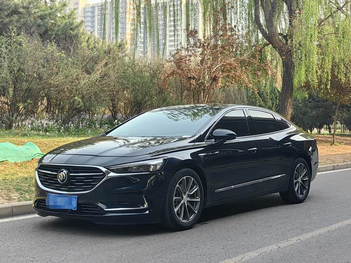 Фото 1 - Buick LaCrosse