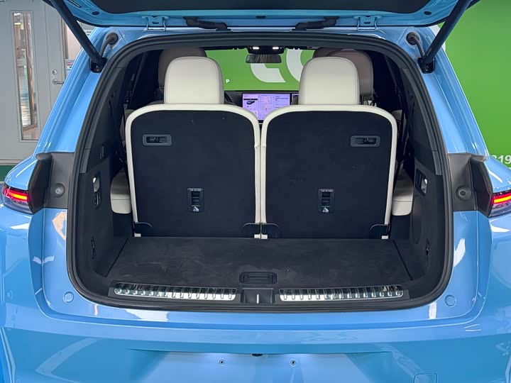 Фото 20 - LiXiang L8