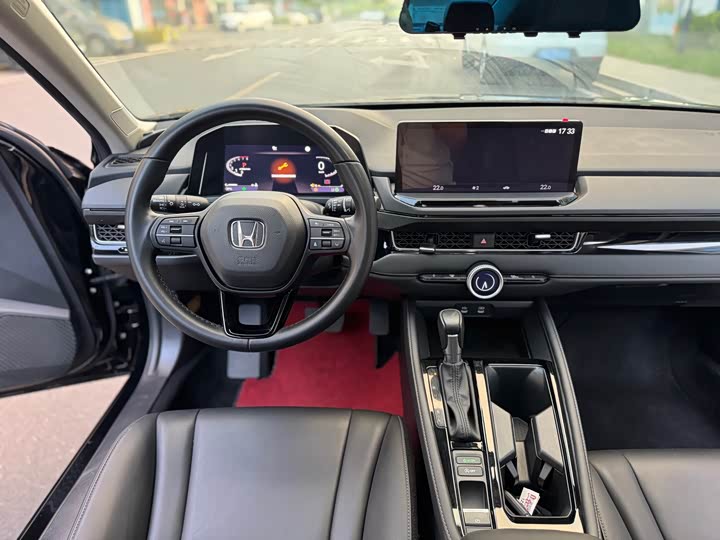 Фото 8 - Honda Inspire