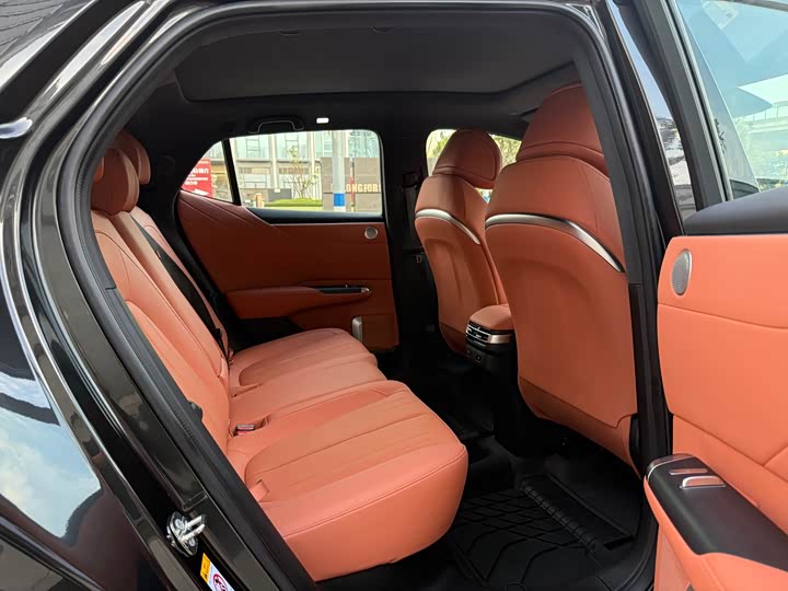 Фото 8 - Changan Qiyuan (Nevo) E07