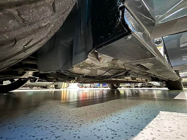 Фото 34 - Changan UNI-V Hybrid