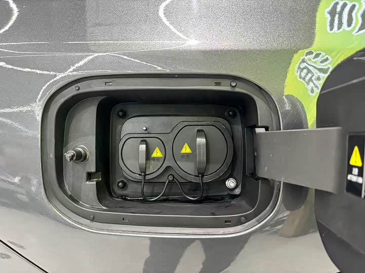 Фото 36 - Changan UNI-V Hybrid