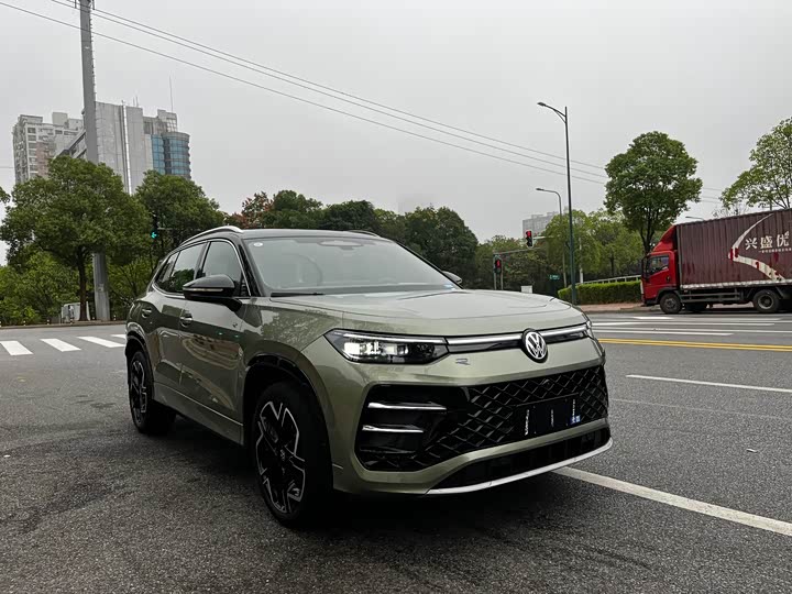 Фото 1 - Volkswagen Tayron