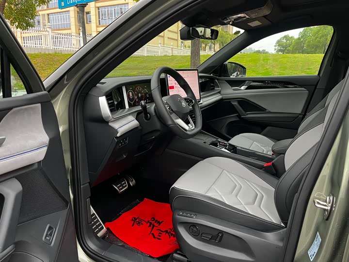 Фото 6 - Volkswagen Tayron