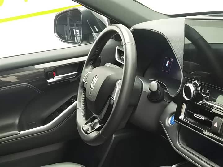 Фото 22 - Toyota Crown Kluger