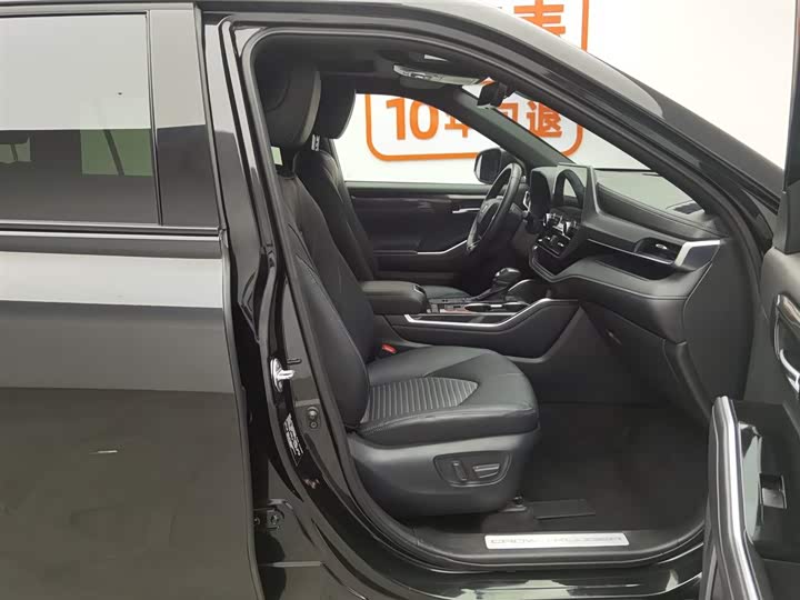 Фото 23 - Toyota Crown Kluger