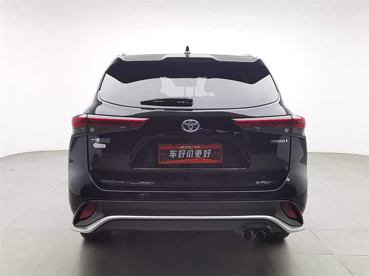 Фото 4 - Toyota Crown Kluger