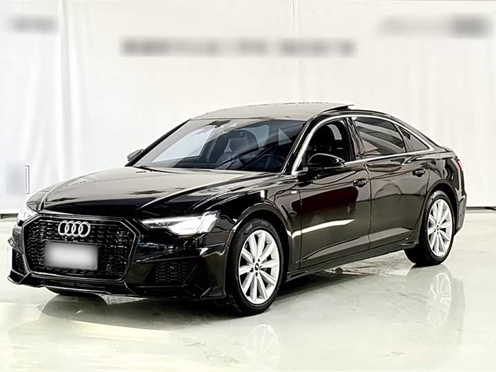 Фото 1 - Audi A6L