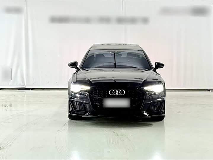 Фото 8 - Audi A6L
