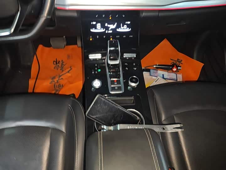 Фото 14 - Chery Tiggo 8