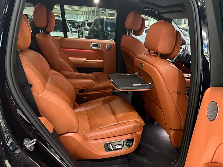 Фото 8 - LiXiang L9