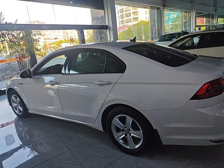 Фото 5 - Volkswagen Lamando L