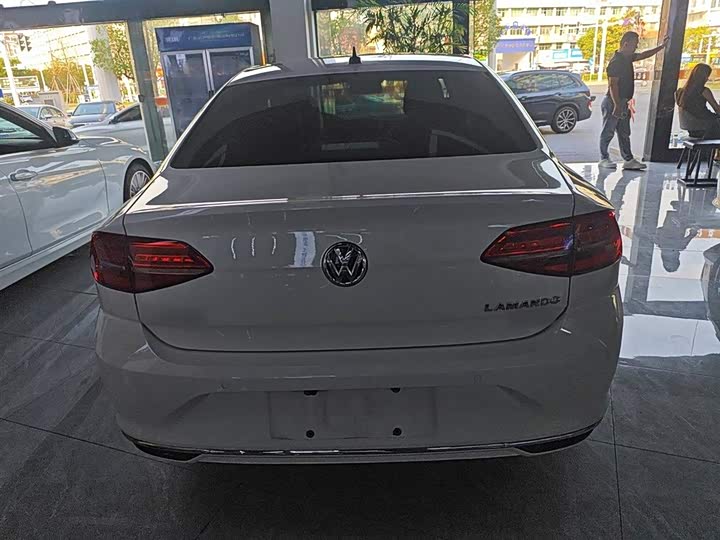 Фото 6 - Volkswagen Lamando L