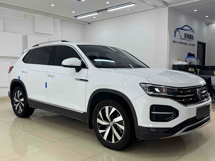 Фото 3 - Volkswagen Tayron