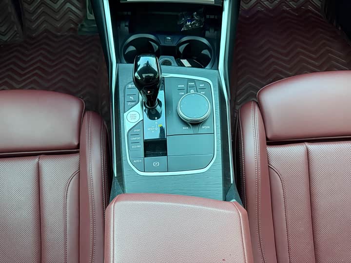 Фото 16 - BMW 4 Series