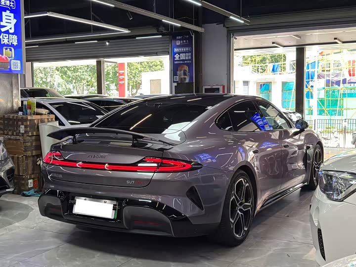 Фото 4 - Xiaomi SU7