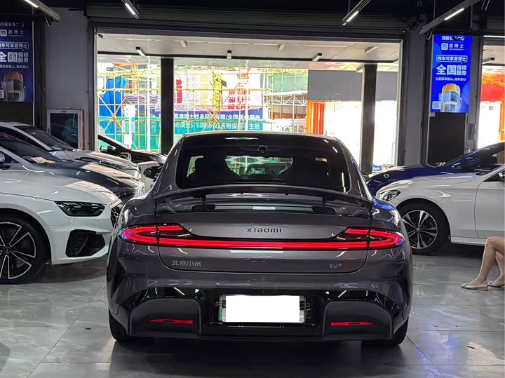 Фото 5 - Xiaomi SU7