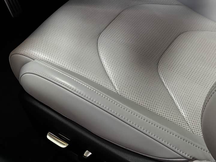 Фото 9 - Xiaomi SU7