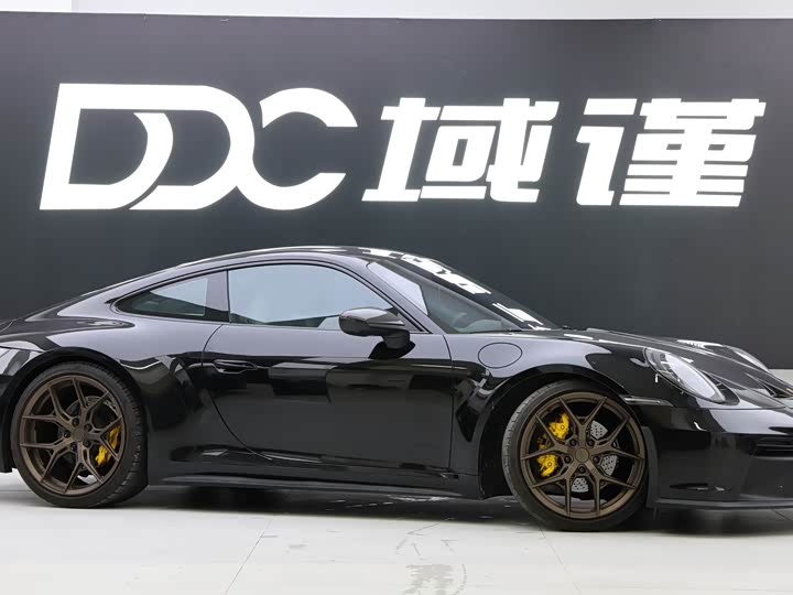 Фото 2 - Porsche 911