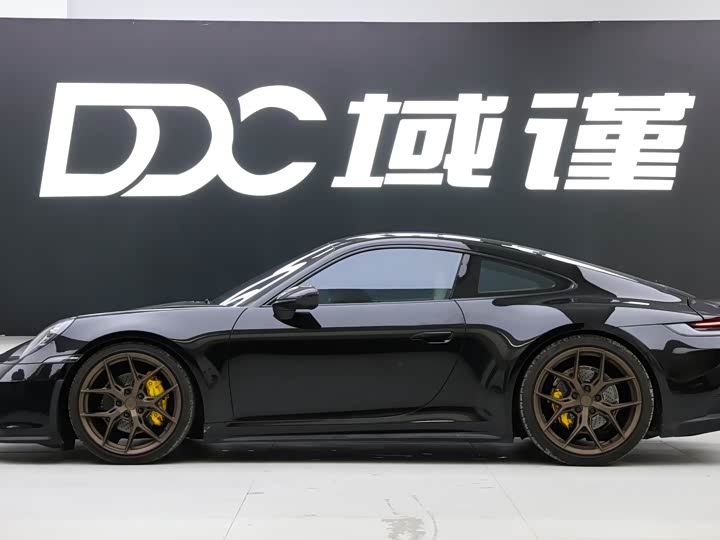 Фото 3 - Porsche 911