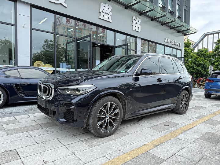 Фото 1 - BMW X5