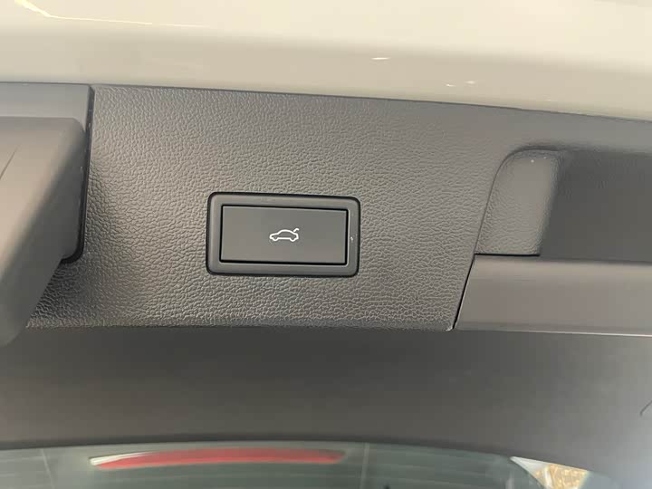 Фото 12 - Volkswagen Tharu