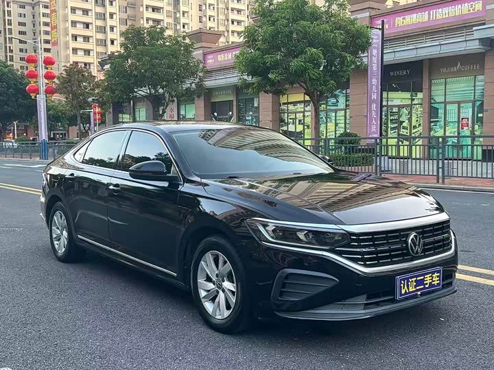 Фото 3 - Volkswagen Passat