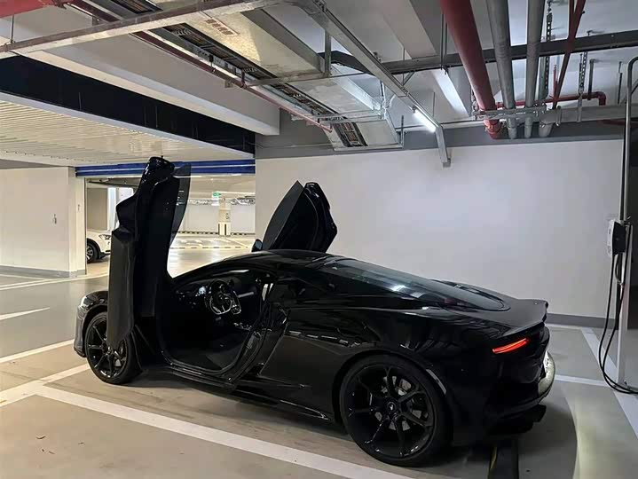 Фото 9 - McLaren GT