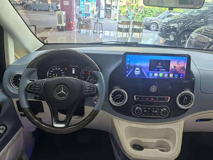 Фото 20 - Mercedes-Benz Vito