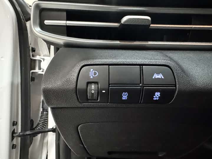 Фото 11 - Hyundai Elantra N line