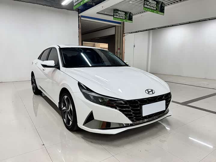 Фото 3 - Hyundai Elantra N line