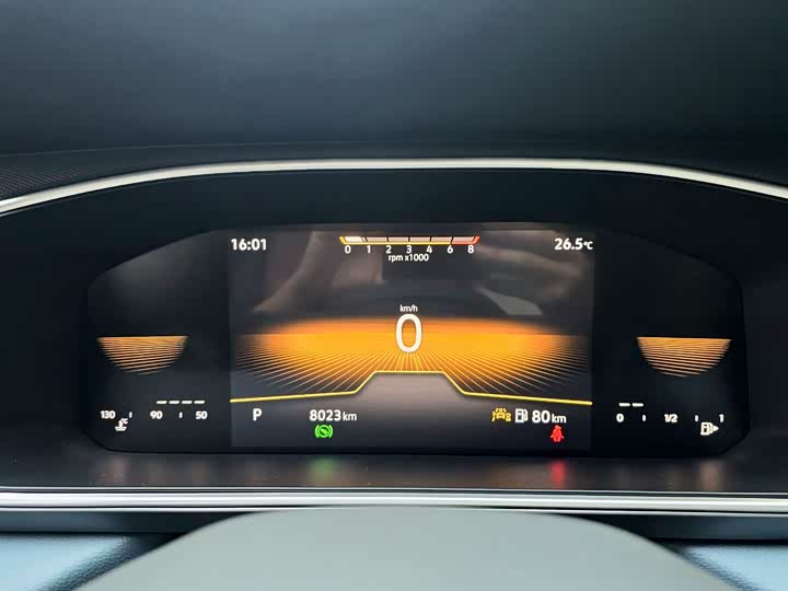 Фото 11 - Volkswagen Tharu