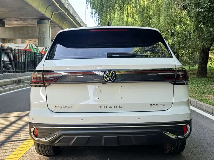 Фото 5 - Volkswagen Tharu