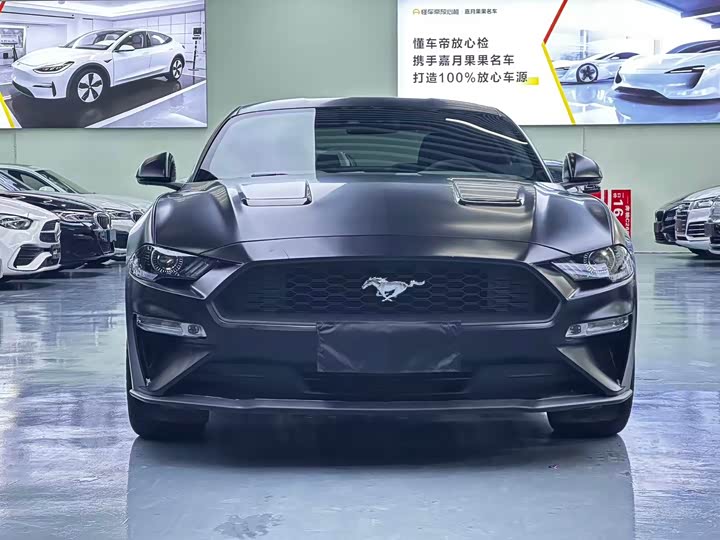 Фото 2 - Ford Mustang