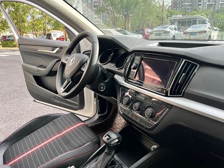 Фото 14 - Skoda Kamiq