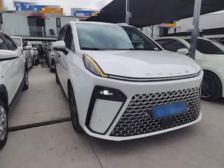 Фото 4 - Maxus G70