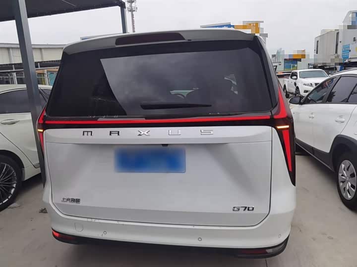 Фото 6 - Maxus G70