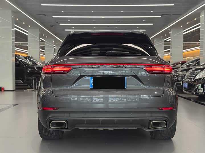 Фото 14 - Porsche Cayenne