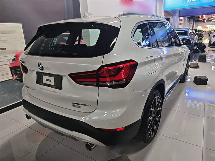 Фото 5 - BMW X1