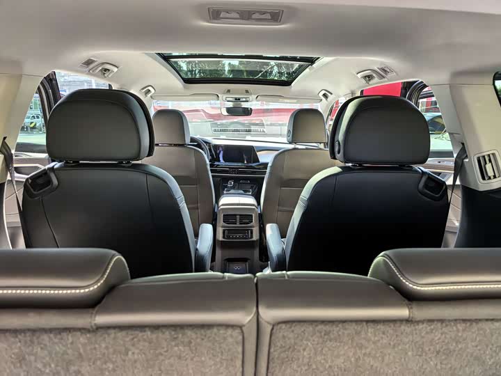 Фото 11 - Volkswagen Talagon