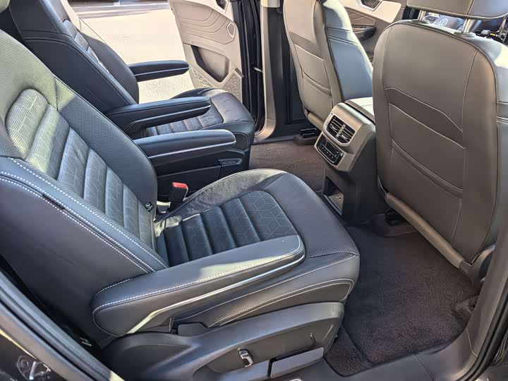 Фото 13 - Volkswagen Talagon