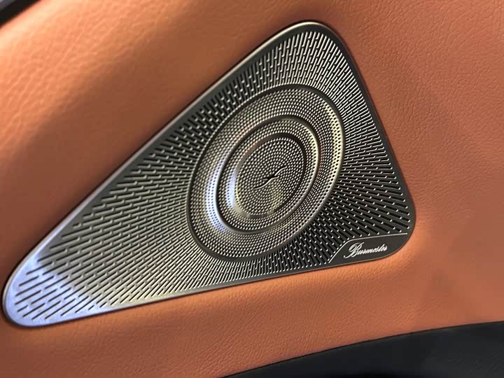 Фото 15 - Mercedes-Benz Maybach S-Class