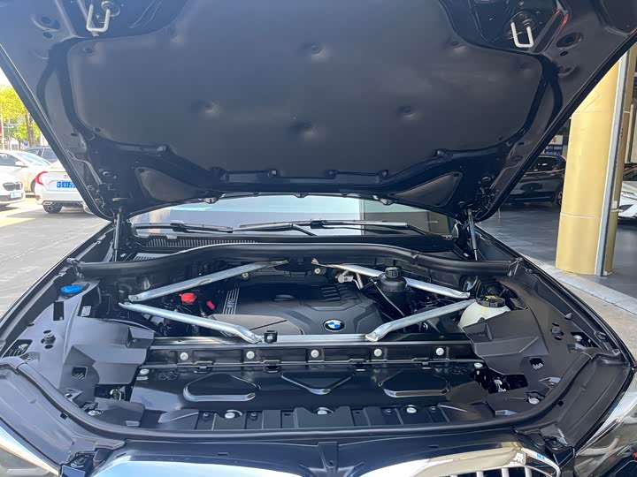 Фото 10 - BMW X5