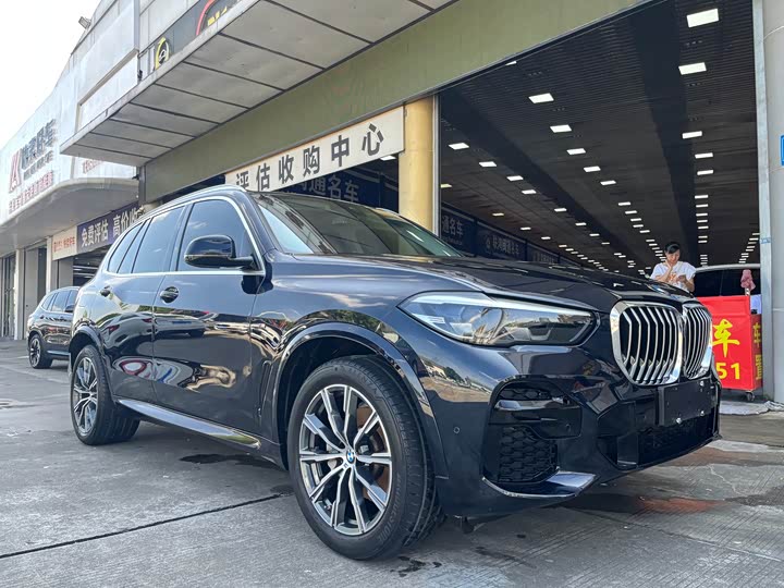 Фото 2 - BMW X5