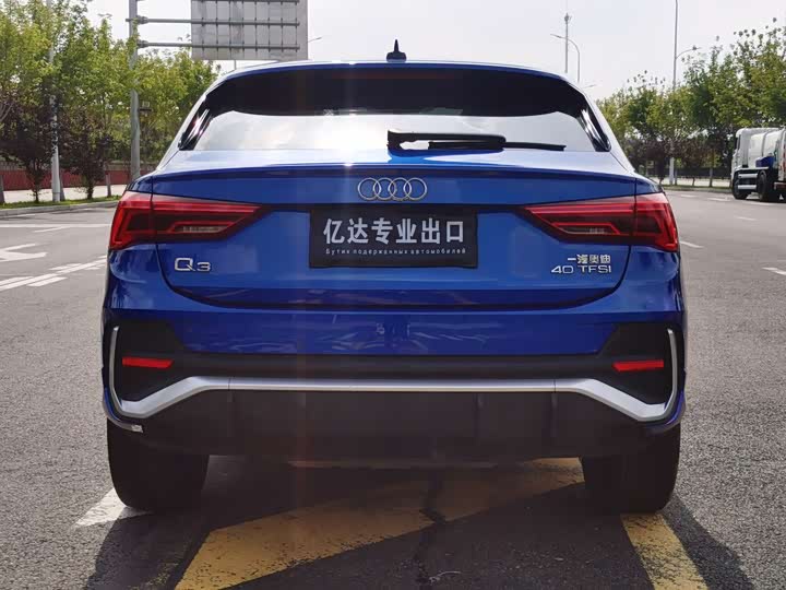 Фото 7 - Audi Q3 Sportback